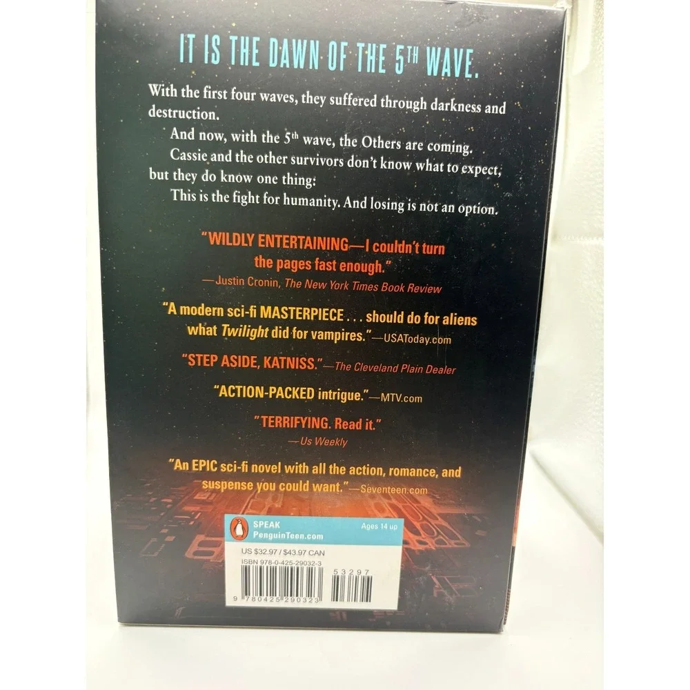 The 5th Wave Collection by Rick Yancey